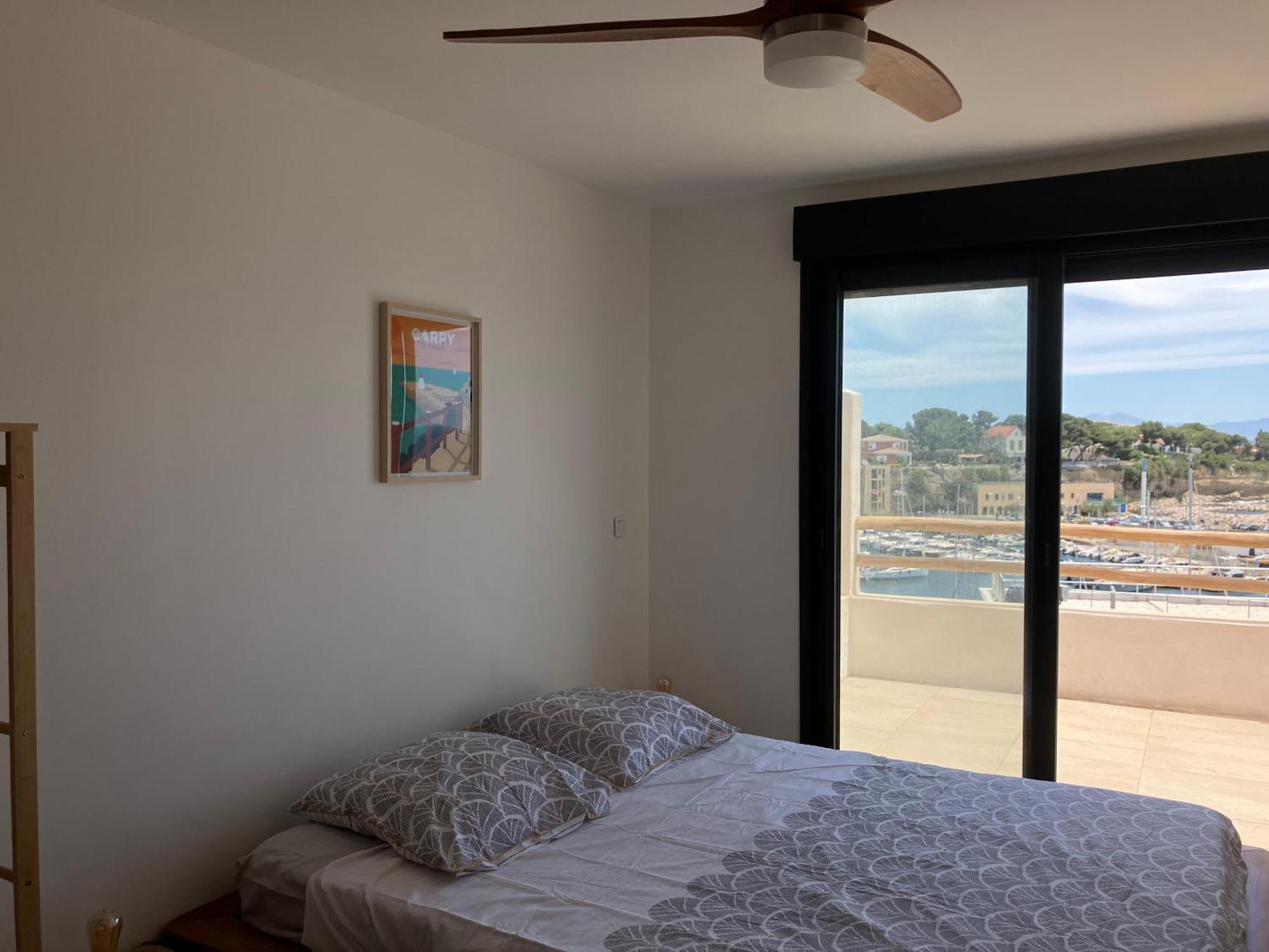 Апартаменты T2 Vue Sur Le Port Jacuzzi Terrasse Et Parking Карри-ле-Руэ Экстерьер фото